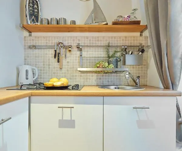 Hidden Gem Old Town Apartman *